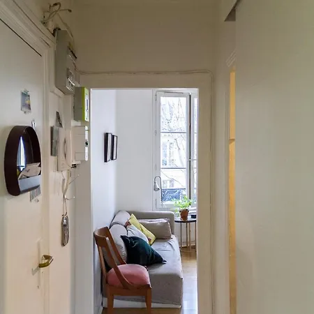Charming Near Les Buttes-chaumont * Paris
